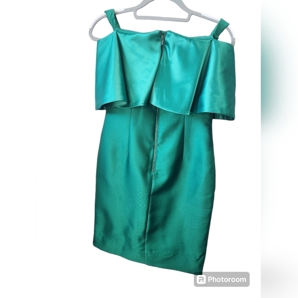 Adrianna Papell Women's Satin Ruffled Off-The-Shoulder Dress Sz. 2 - Picture 2 of 7